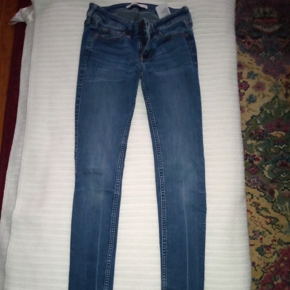 Hollister skinny jeans